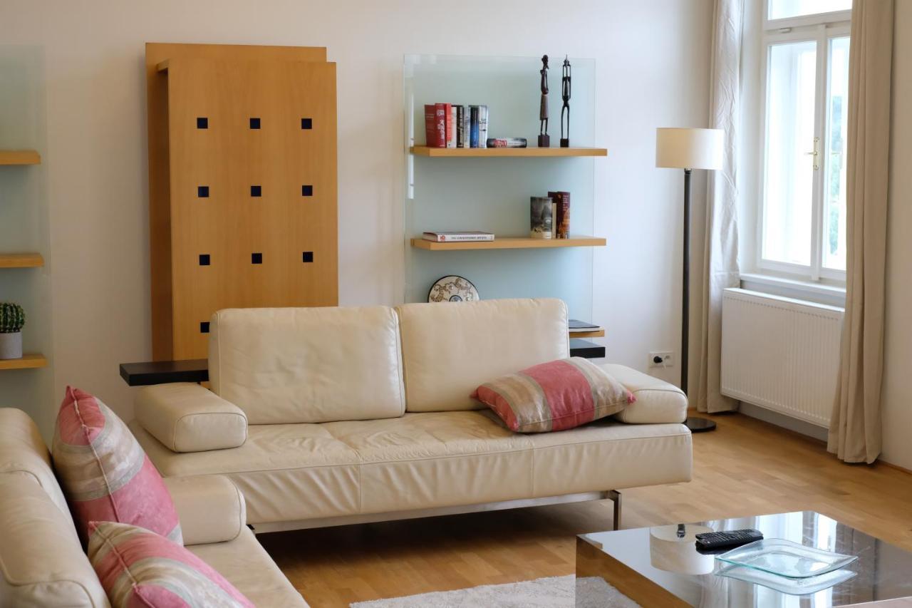 Kolonada Luxury 3 Bedroom Apartment Manes Mariánské Lázně Exteriér fotografie